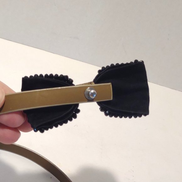 LOFT Gold Shimmer Slim Belt with Bow - Picture 6 of 8